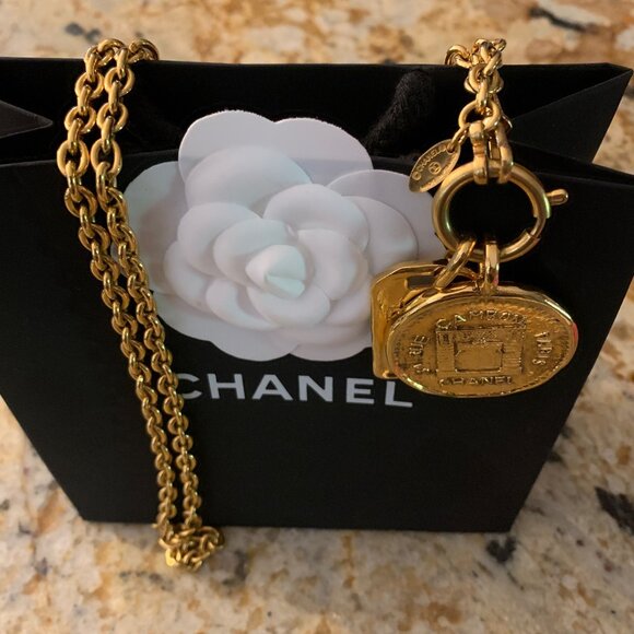 CHANEL 31 RUE CAMBON 1980’s double pendant chain, stack with other Chanel neckla - Picture 8 of 8